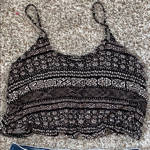 Nollie Brand Crop Top - Size S - Picture 3 of 3